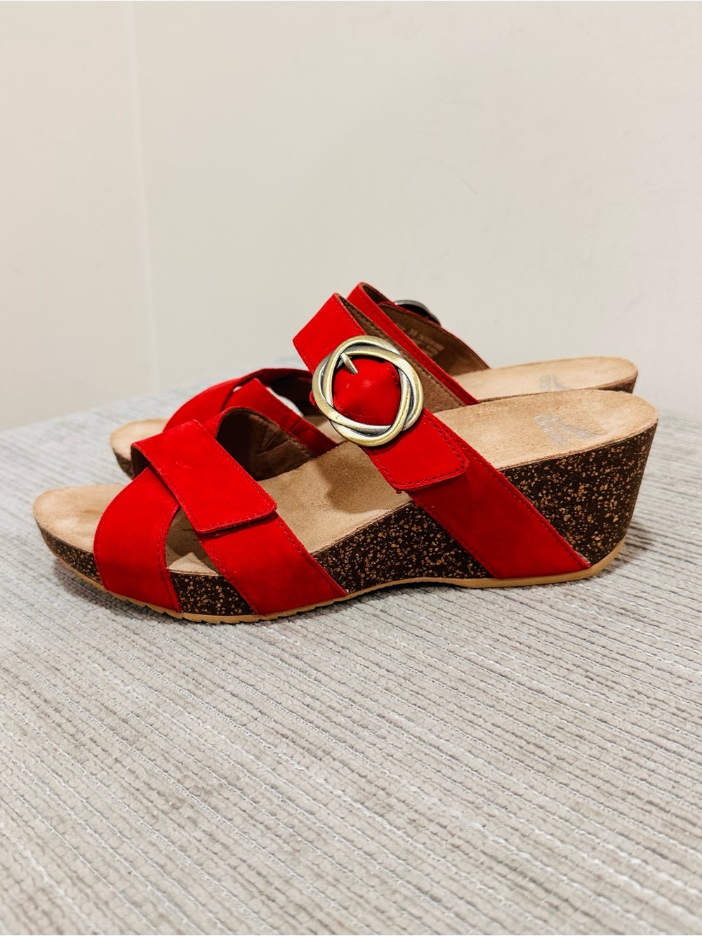 Dansko Susie Red Milled Nubuck Wedge Slide Sandals Size 39 US 8.5-9 Leather